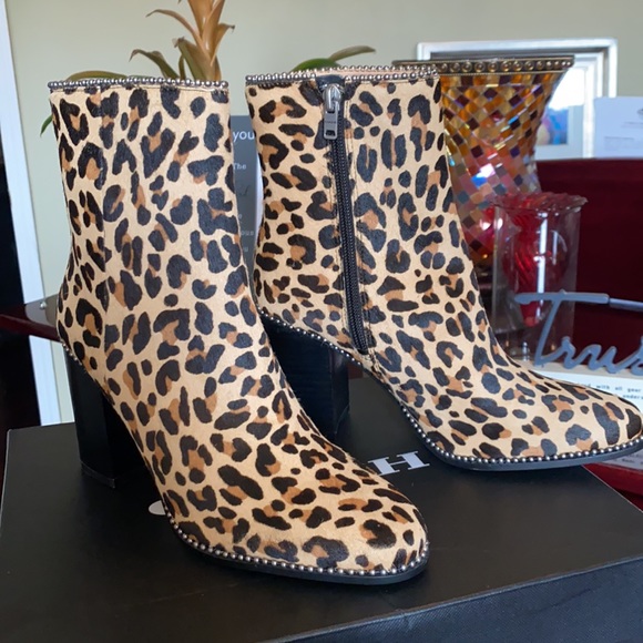 👢Coach Leopard Boots NWT Sz 6 Real Dyed Calf Fur. New with box - Picture 3 of 13